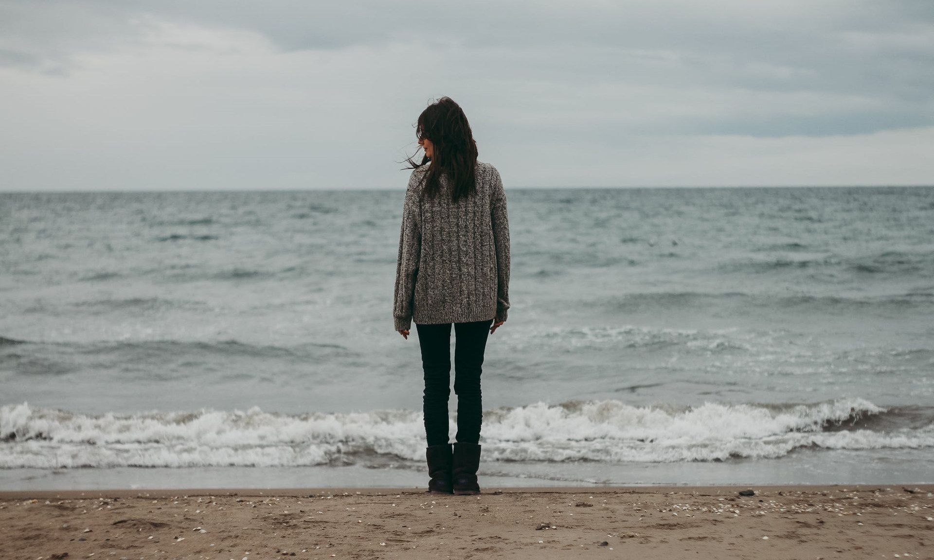 贫贱夫妻百事哀那只是有人心里不踏实爱攀比