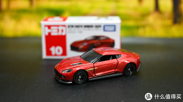 晒晒近期入手的多美卡小车上