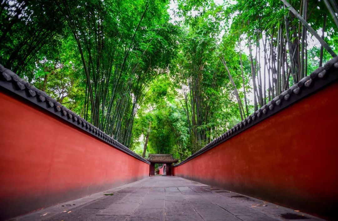 最适合穷游的5个旅行地，安排！休闲区蓝鸢梦想 - Www.slyday.coM