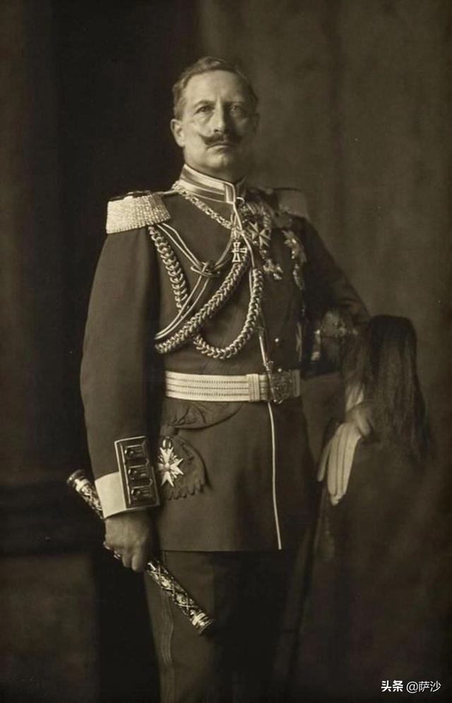 俾斯麦认为威廉二世必然毁掉德国1918年10月26日鲁登道夫被解职