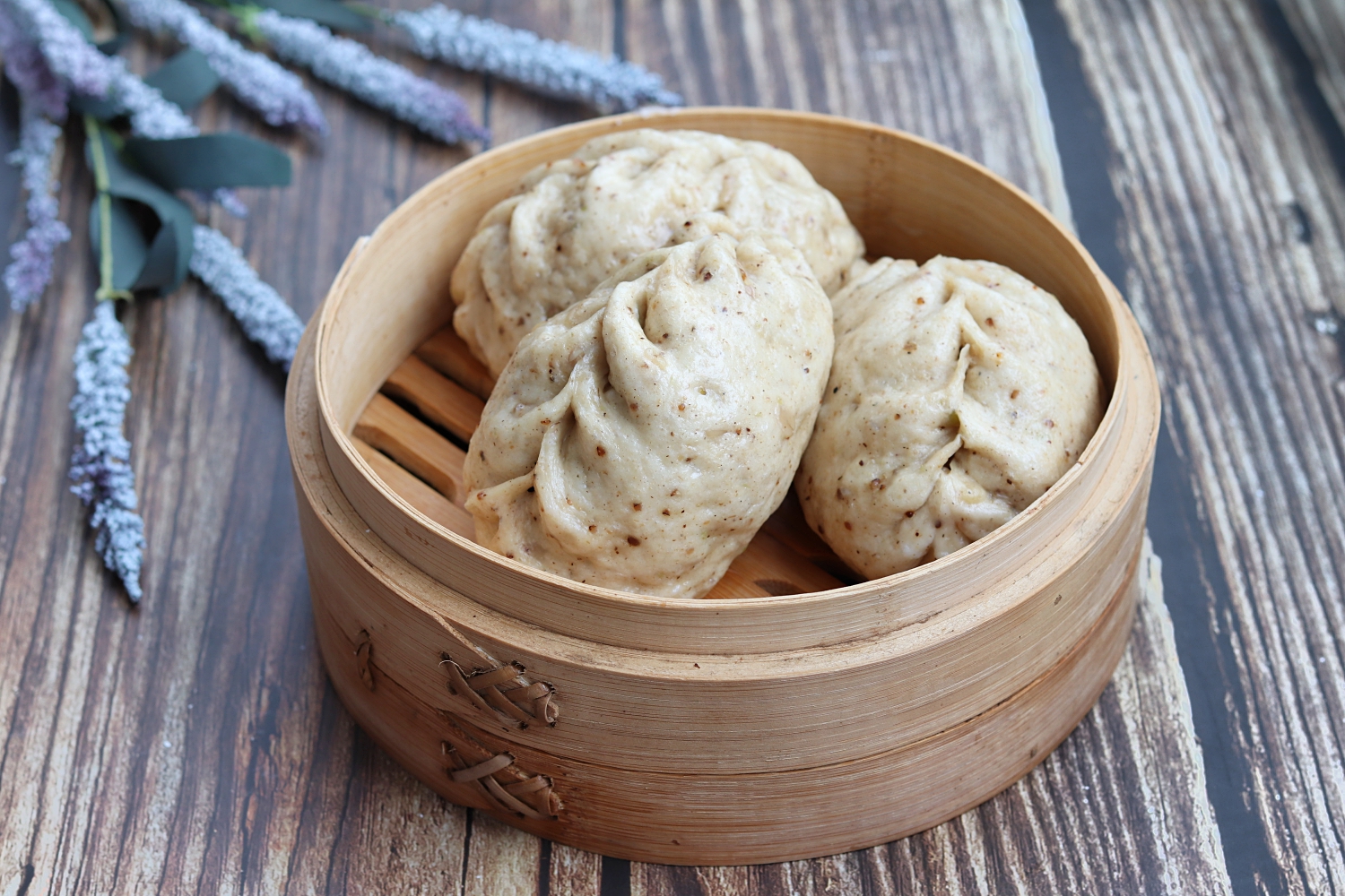 在家做萝卜丝海蛎子杂粮包,鲜美可口,味道太好了,家人都爱吃|海蛎子