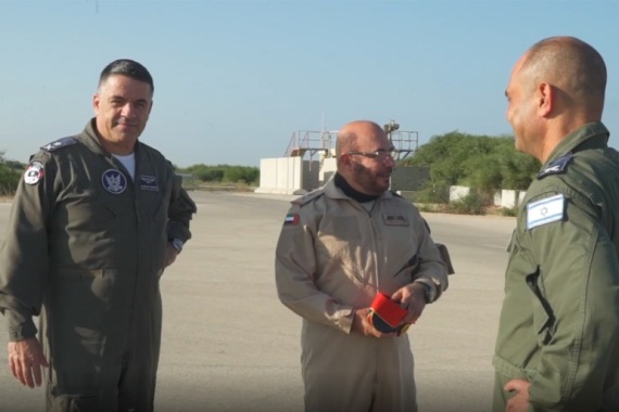 对伊朗不是好消息阿联酋空军司令访问以色列参与蓝旗军演