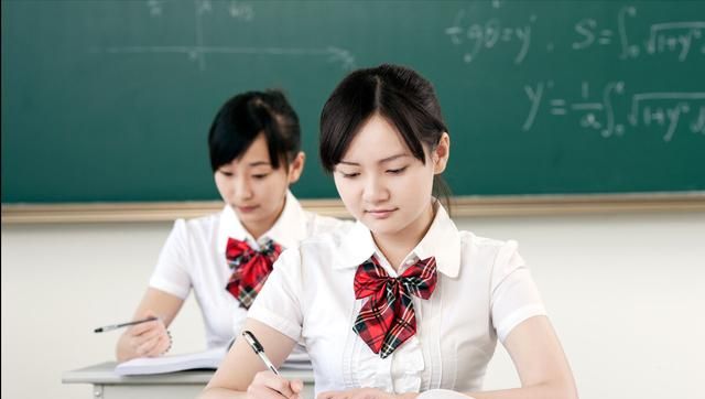 985博士被女儿写作业气哭,考博士都没这么难!到底该如何辅导娃休闲区蓝鸢梦想 - Www.slyday.coM