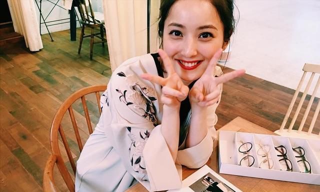 日本名门妇女有多卑微?替出轨的丈夫道歉,事后还要妻子自我反省休闲区蓝鸢梦想 - Www.slyday.coM 日本名门妇女有多卑微?替出轨的丈夫道歉,事后还要妻子自我反省休闲区蓝鸢梦想 - Www.slyday.coM