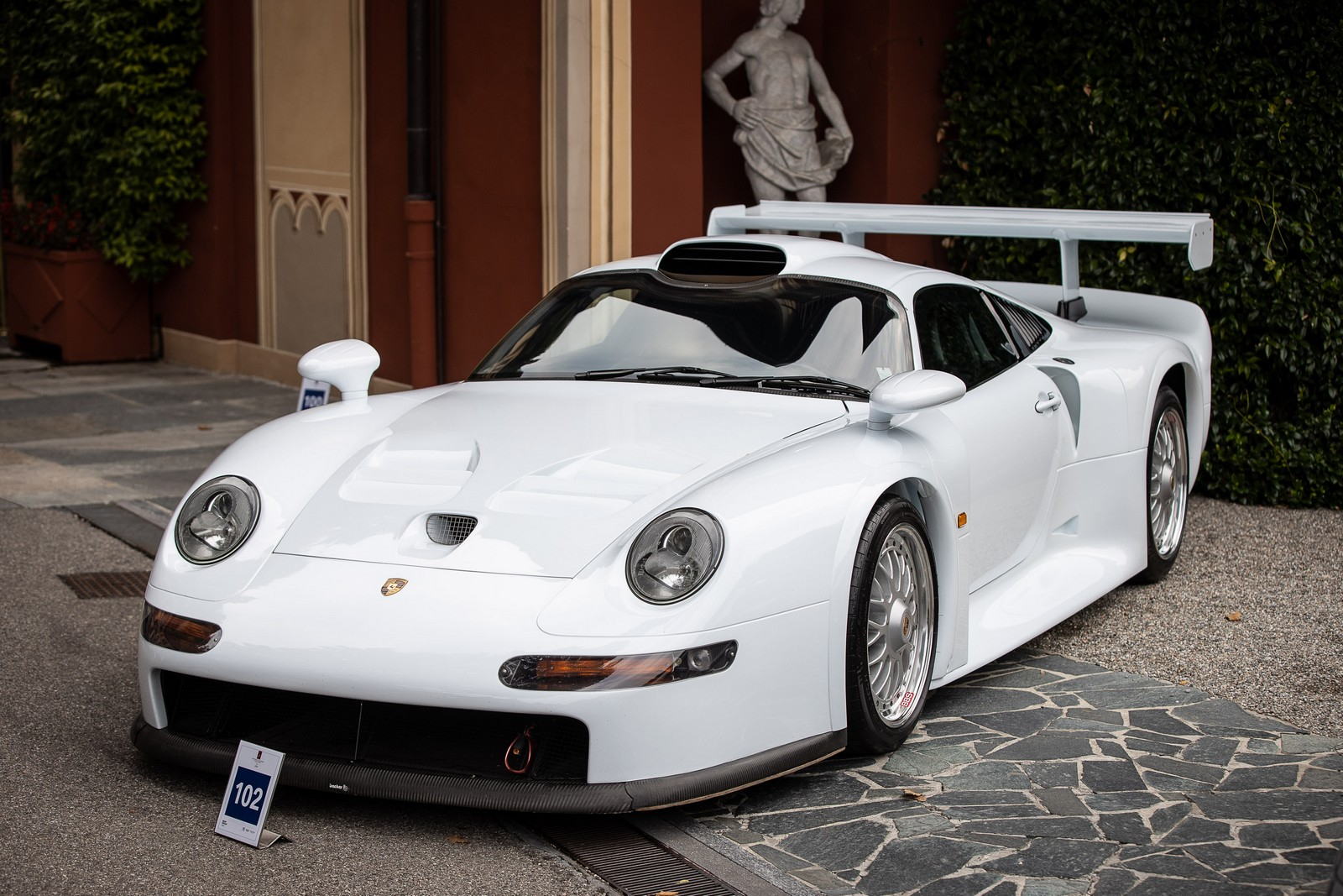 1055万欧元!相当罕见的保时捷gt1野兽正在出售