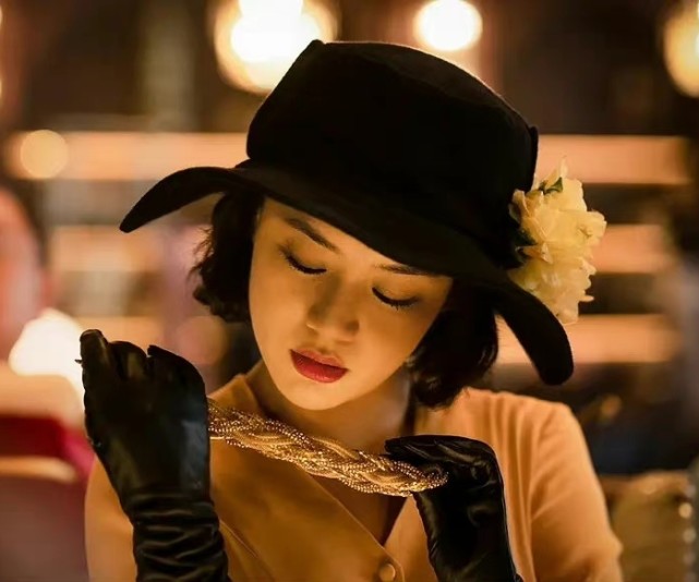 第一炉香被疯狂吐槽,马思纯体型成槽点,刘亦菲邱泽似乎更适合休闲区蓝鸢梦想 - Www.slyday.coM 第一炉香被疯狂吐槽,马思纯体型成槽点,刘亦菲邱泽似乎更适合休闲区蓝鸢梦想 - Www.slyday.coM