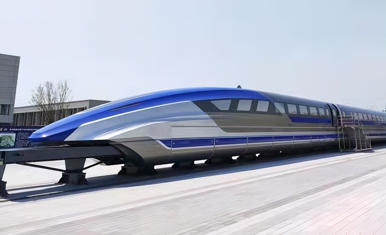时速高达400公里!老外坐中国磁悬浮列车后,当场感叹:不敢相信|磁悬浮