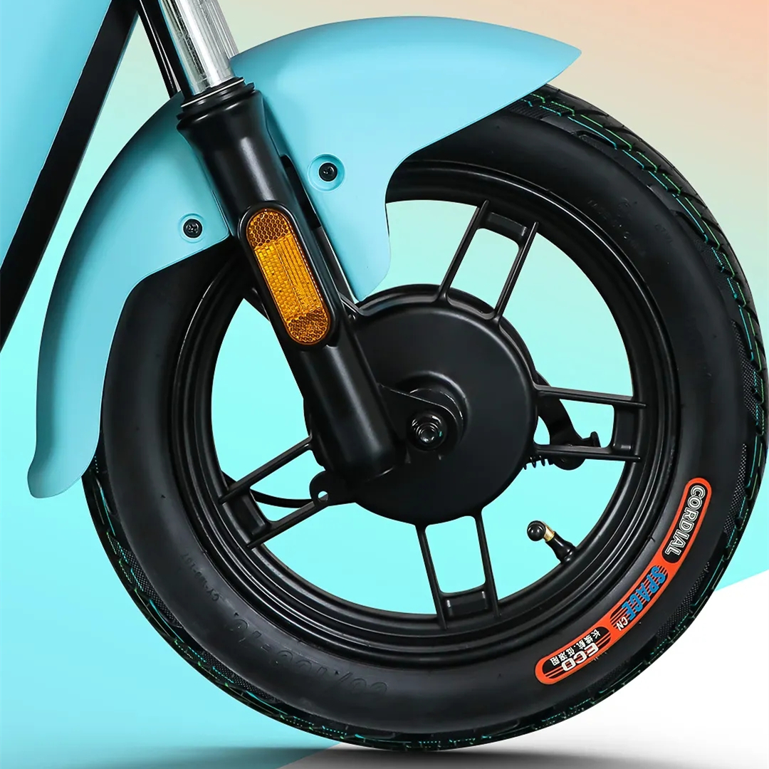 小刀酷尚mini新国标电动车评测精致小巧可上牌续航100公里