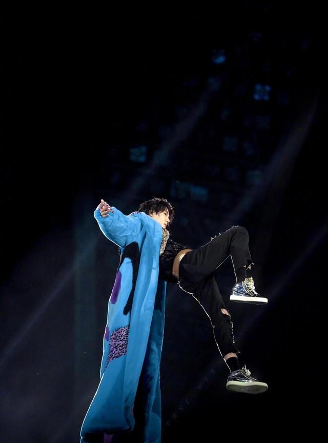 王一博高难度舞蹈高清图集