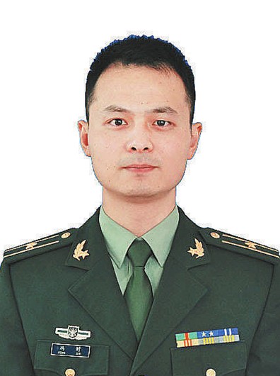 出生,中共党员,北京市公安局大兴分局人口管理和基层工作大队副大队长