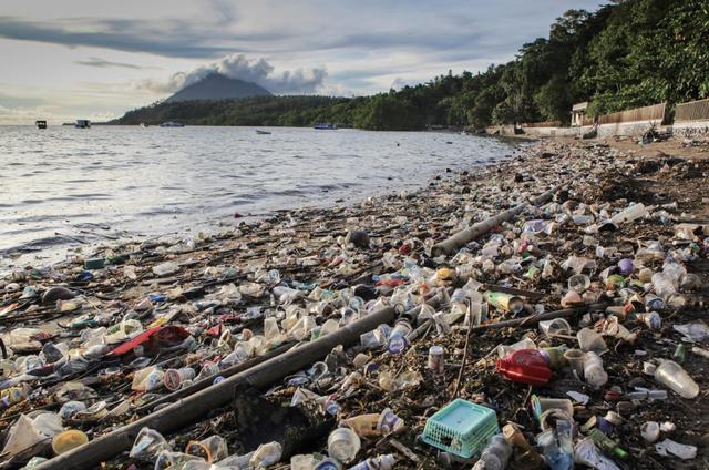 美国多地垃圾遍布,恶臭熏天,专家:疫情导致劳动力进一步流失引起