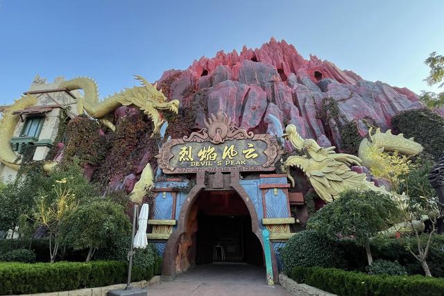 万圣节狂欢来袭天津方特惊奇夜8大鬼域3大鬼屋太刺激了