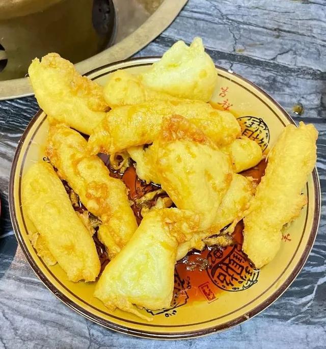 赏彩林！摘秋果！成都出发3小时，去川西小九寨吃喝玩乐耍2天休闲区蓝鸢梦想 - Www.slyday.coM