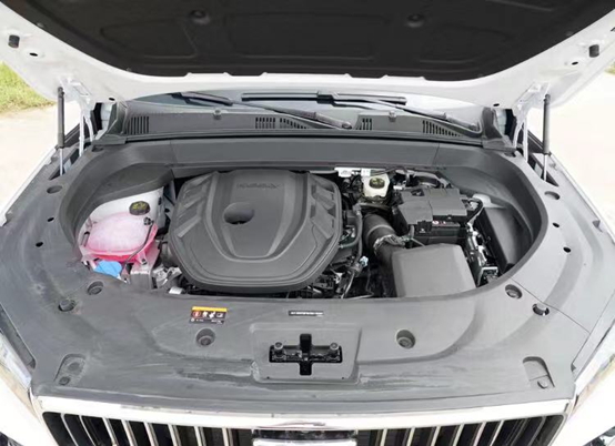 15万预算选轿车还是SUV？两款自主车型告诉你答案！