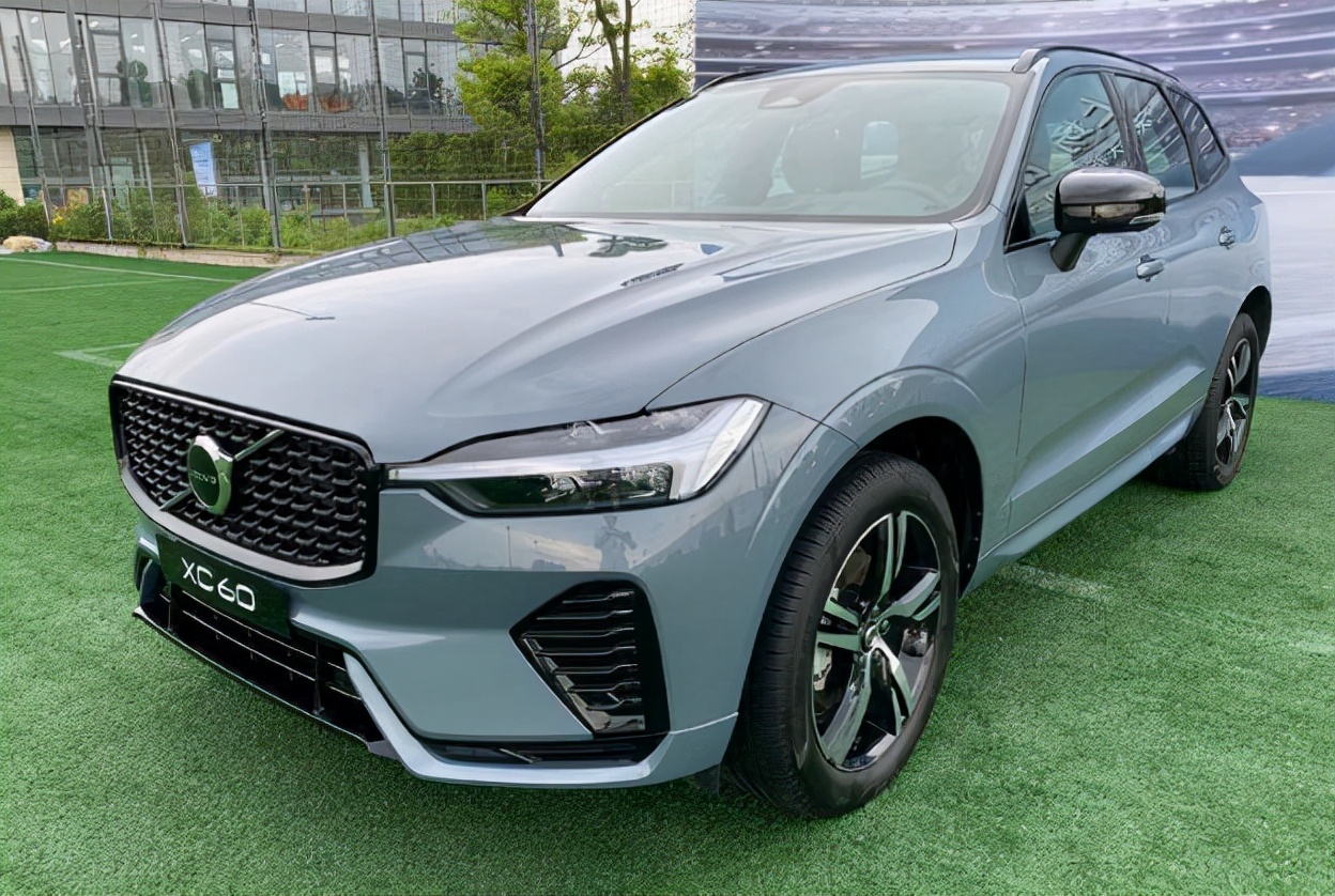 沃尔沃新款xc60震撼上市实力太强人见人爱