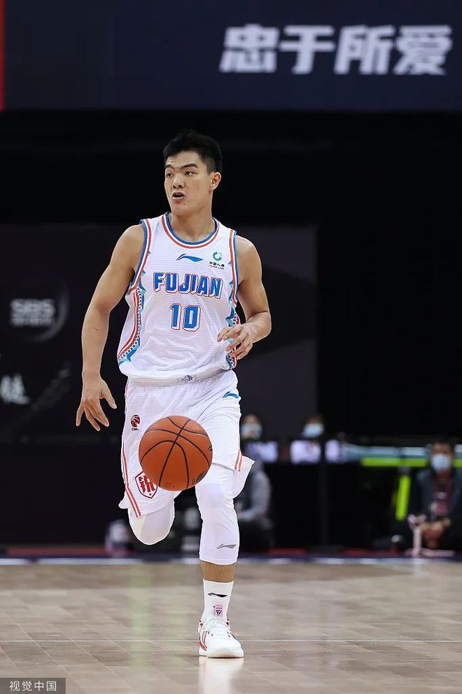 黎伊扬谁谓天高不可梯