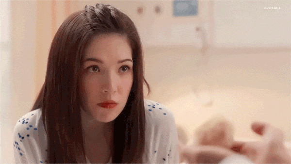 她被夸逆天神颜