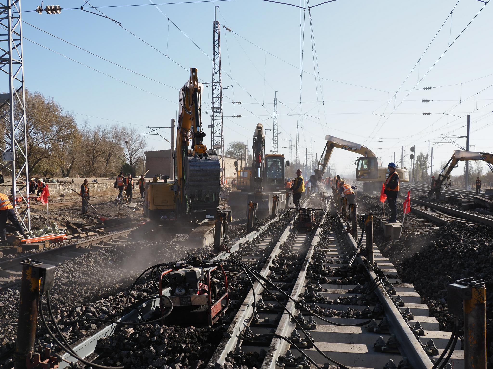 大秦铁路集中修提前完成 将全力服务煤炭保供