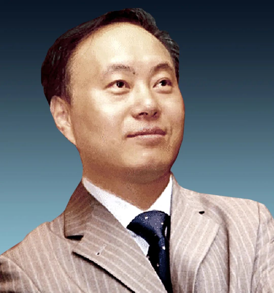 主讲人:施正荣双碳形势下光伏新能源发展前景报告题目来源:长春理工