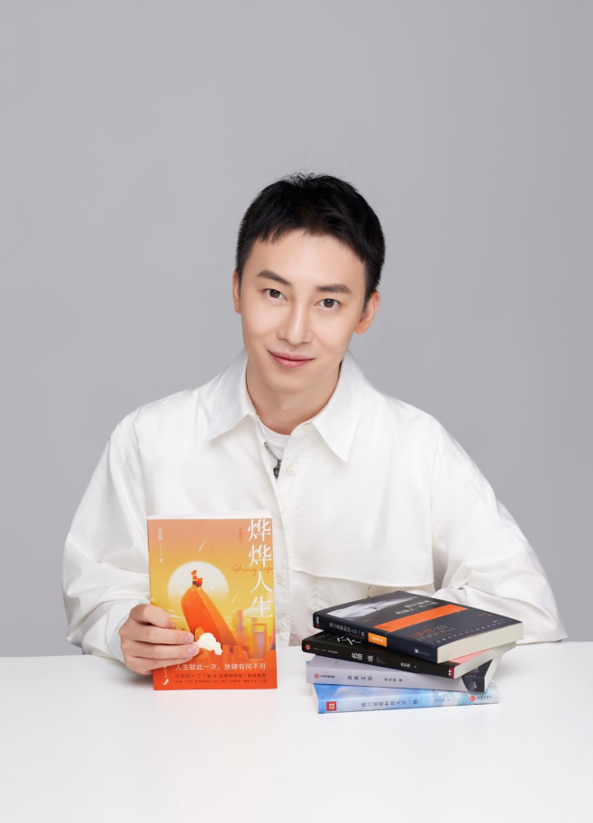 周宏翔:记录当代职场众生像