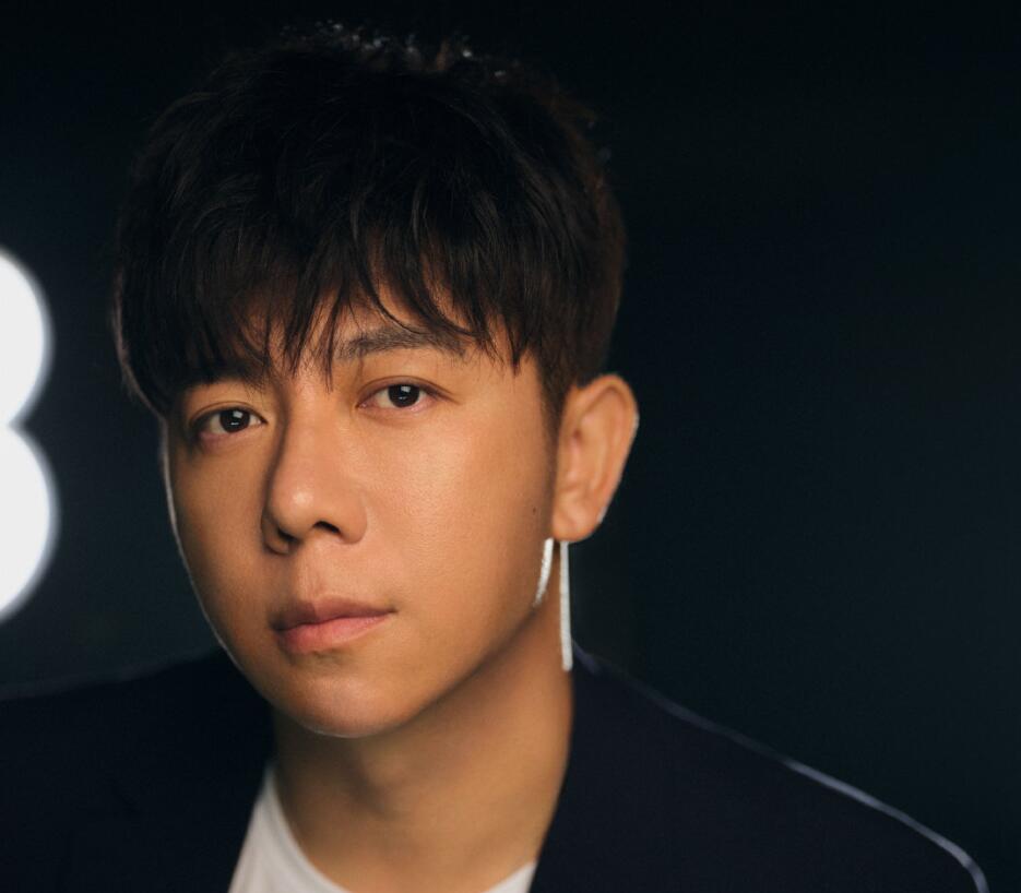 胡海泉尹正李响没成团是意料之中的事因为他们之前都做错了选择