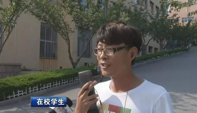 当代大学生为何扎堆用“现金”?00后无奈回答:开始掏家底了休闲区蓝鸢梦想 - Www.slyday.coM 当代大学生为何扎堆用“现金”?00后无奈回答:开始掏家底了休闲区蓝鸢梦想 - Www.slyday.coM