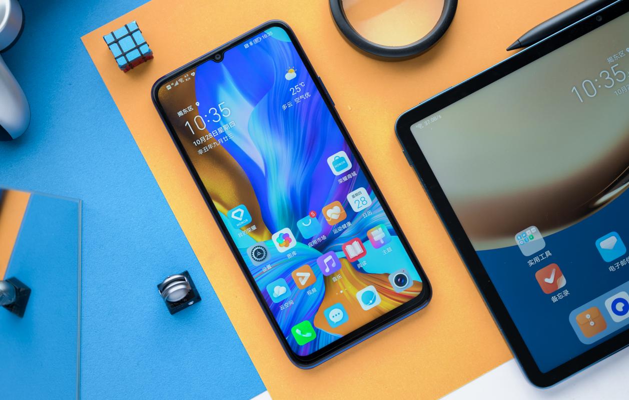 金杯海狮5座面包车