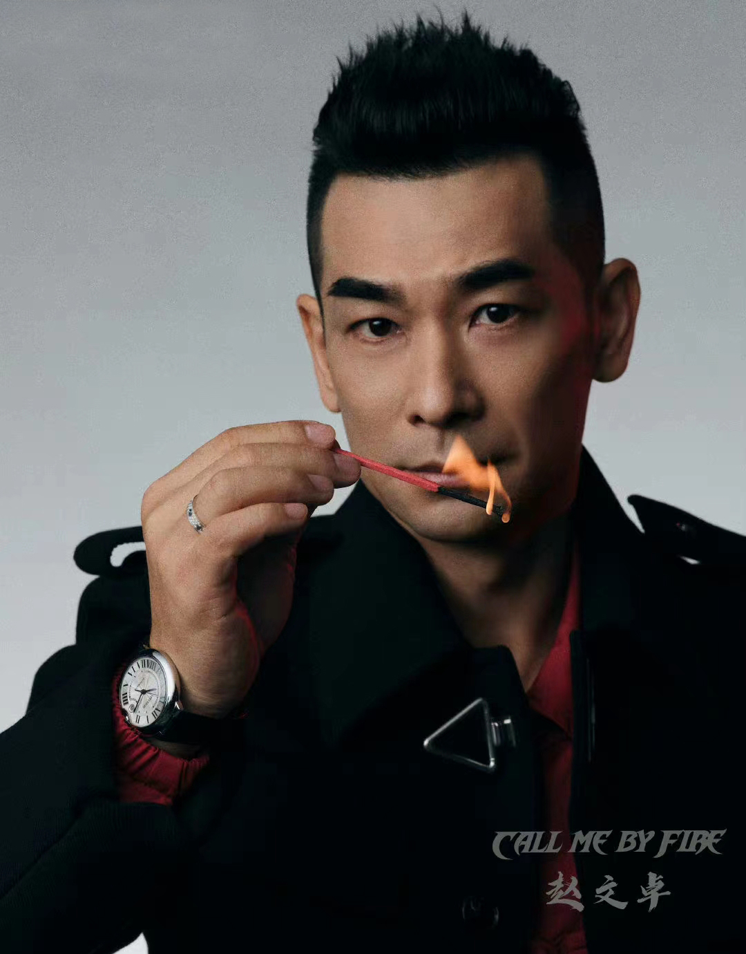 49岁的赵文卓,在节目中展现了一个武人的自律,包容和担当,他的以