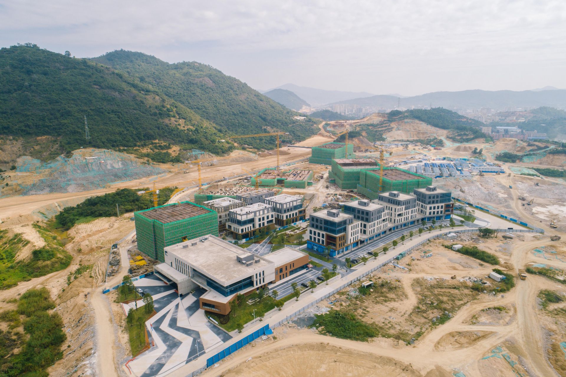 千亿园区现雏形,惠州市惠阳区梅龙湖项目一期主体将于年底完工|深圳市_新浪财经_新浪网