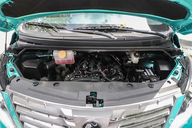 10万级全能mpv面面俱到的菱智plus