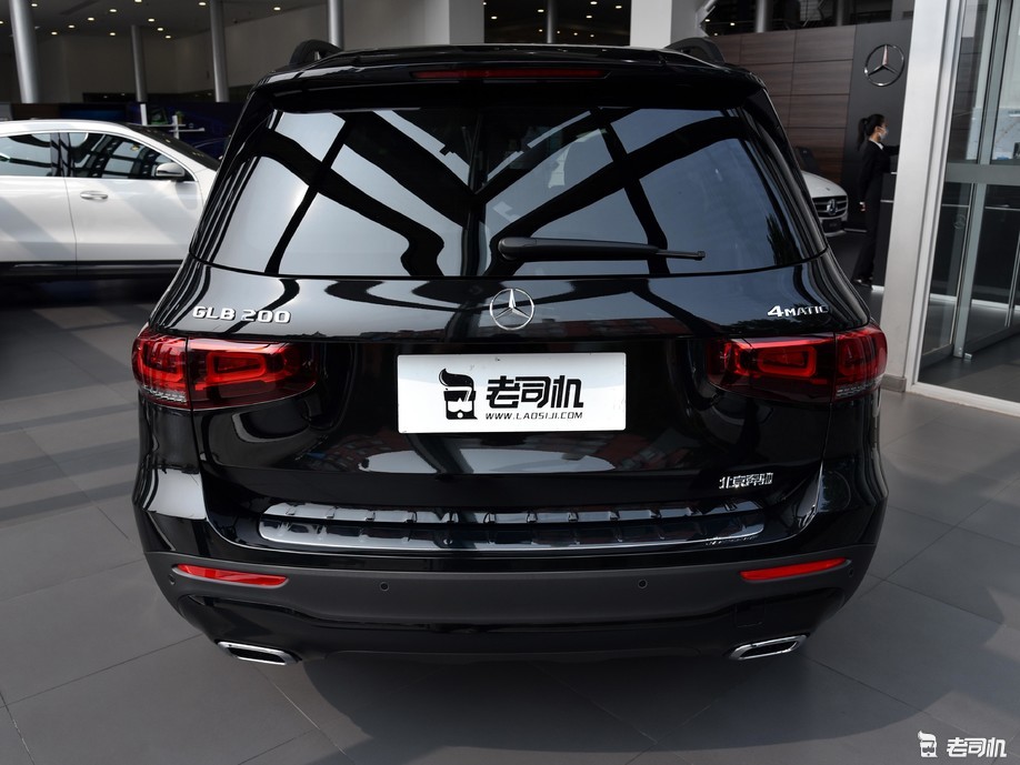 空间贴合国人家用需求 小哥带你一起看奔驰glb