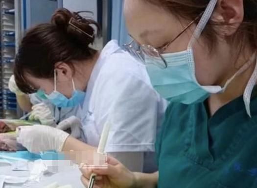 川大学霸寝室,六名女生齐“保研”,包揽国家奖学金、优秀毕业生休闲区蓝鸢梦想 - Www.slyday.coM