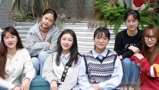 川大学霸寝室,六名女生齐“保研”,包揽国家奖学金、优秀毕业生休闲区蓝鸢梦想 - Www.slyday.coM