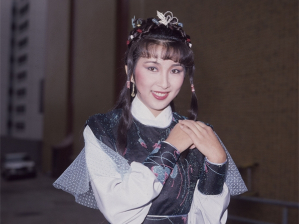 封神榜主演现状有人进监狱有人摆地摊成富豪有人吃低保