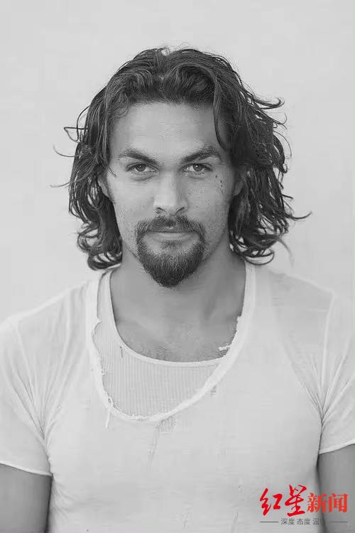 "海王"杰森·莫玛确诊新冠,《海王2》可能推迟上映