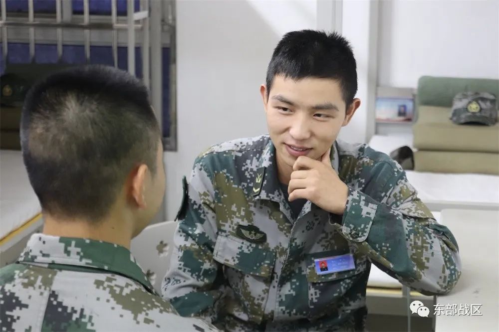 新兵班长手中的6大利器,你要看看吗?|班长|新兵|军人_新浪新闻