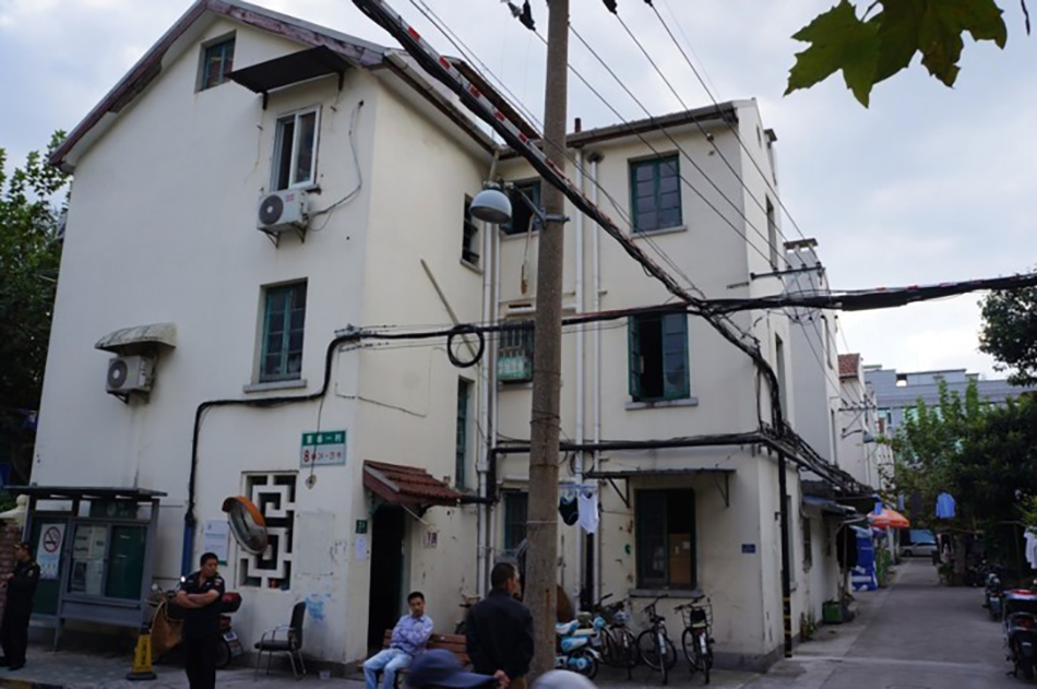 曹杨新村迎来70岁生日历经旧房改造首批居民回搬入住