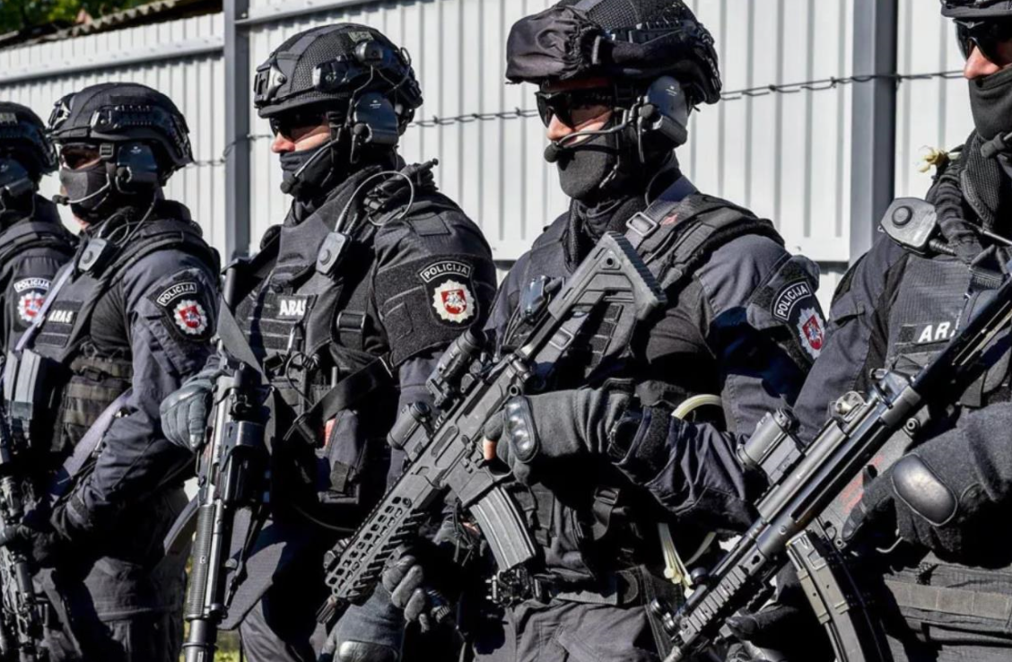 特警|油彩|特种兵_新浪新闻