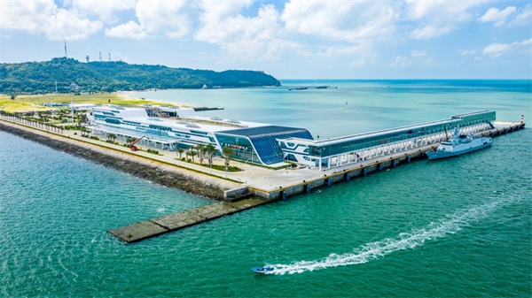 北部湾国际邮轮母港(央广网发 北海市旅游文体局供图)
