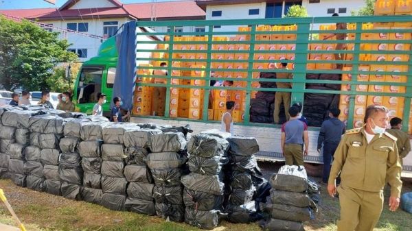 老挝警方缴获大量毒品（英国广播公司网站）