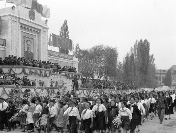 历史上的今天1955年10月1日新疆维吾尔自治区成立