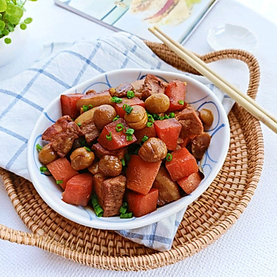 板栗胡萝卜炖肉|板栗仁|五花肉|栗树_新浪新闻