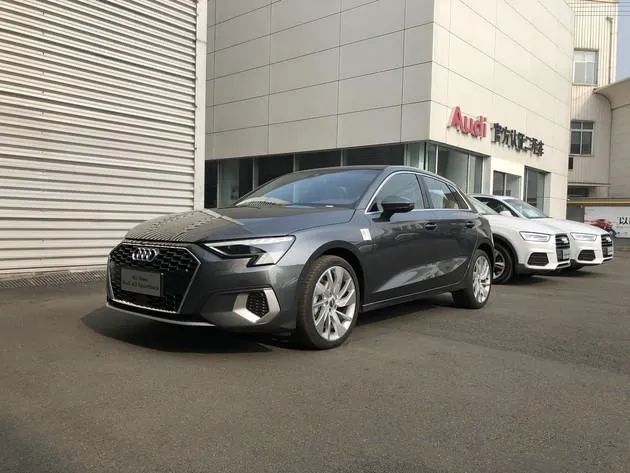 普通人也有得选！奥迪A3L对比奔驰A级，25万元预算谁更好？