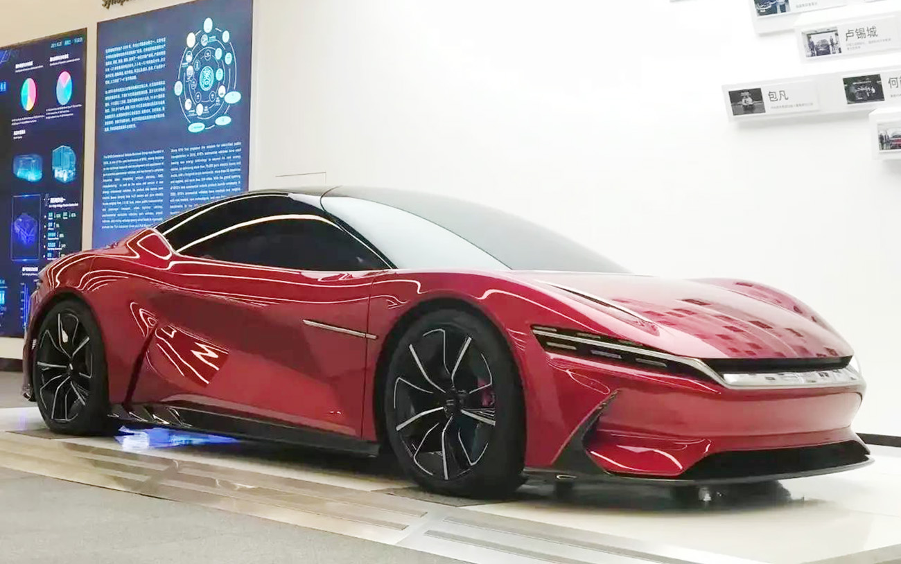 近日,比亚迪旗下一款全新轿跑车曝光,据悉,新车或命名为比亚迪汉gt.