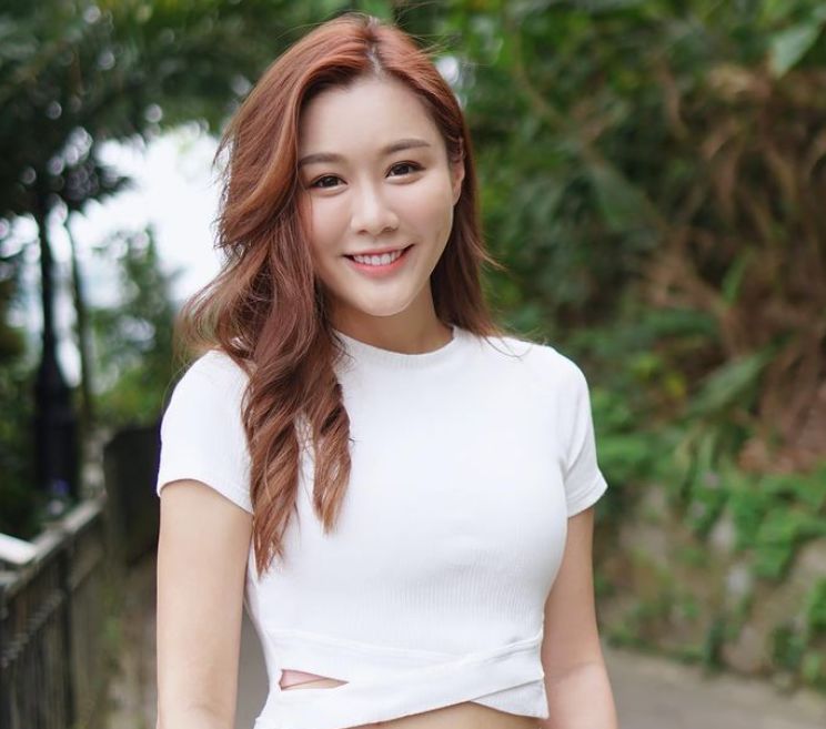 28岁女星陈诗欣出嫁百亿富三代大方送金器伴娘团颜值高