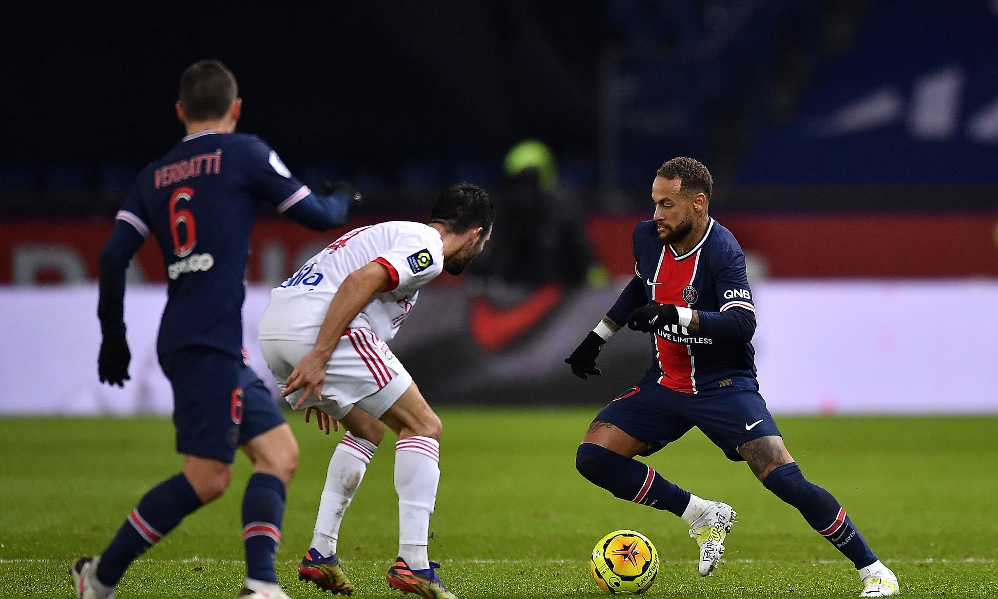 今日足球蒙彼利埃vs南特波尔多vs兰斯图拉兵工厂vs索契