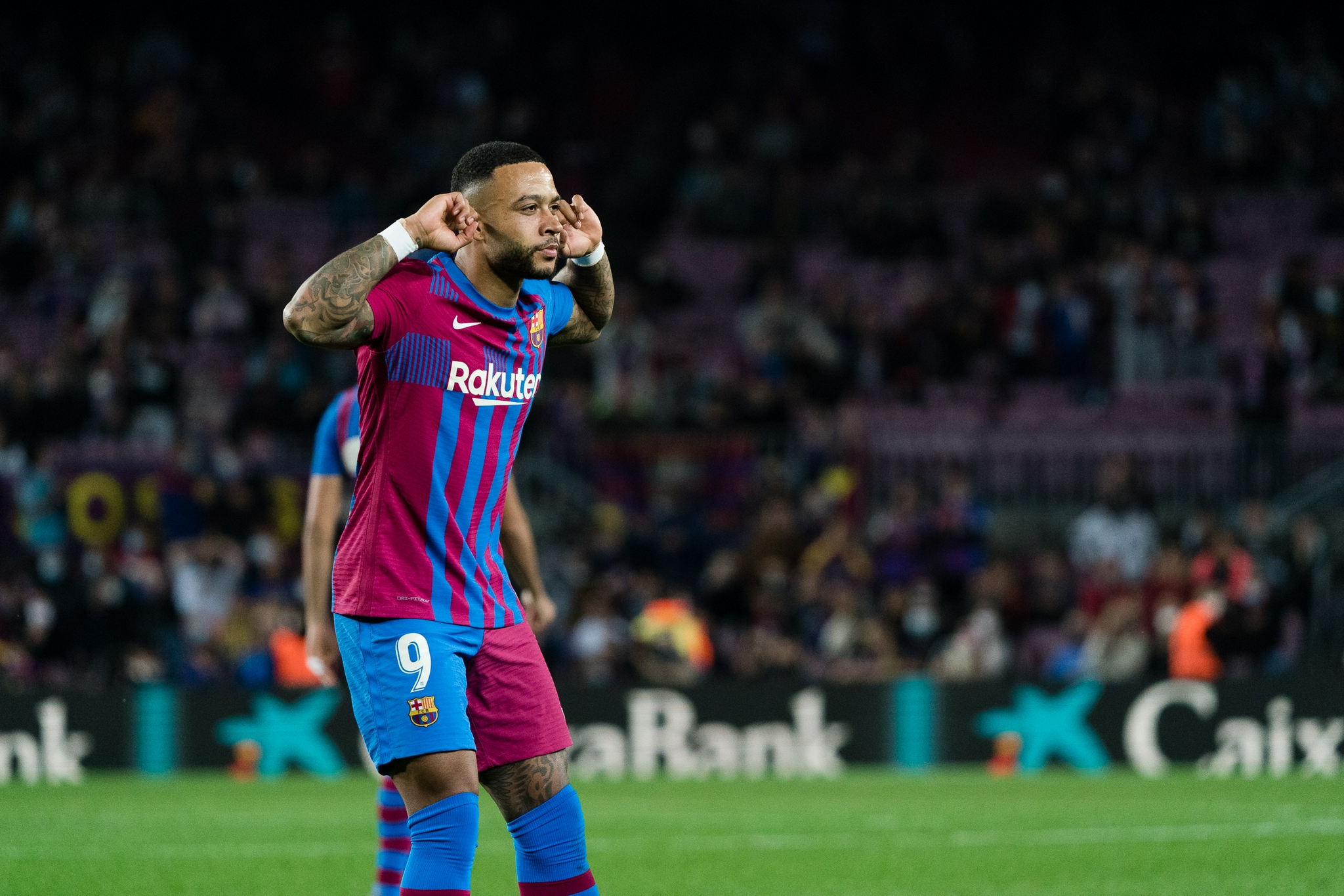 足球——西甲:巴萨平阿拉维斯