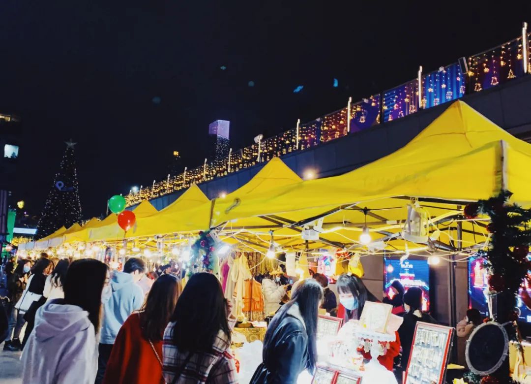 在最热门的旅游城市里,你的夜晚不应该被虚度|夜生活|马蜂窝|鬼市