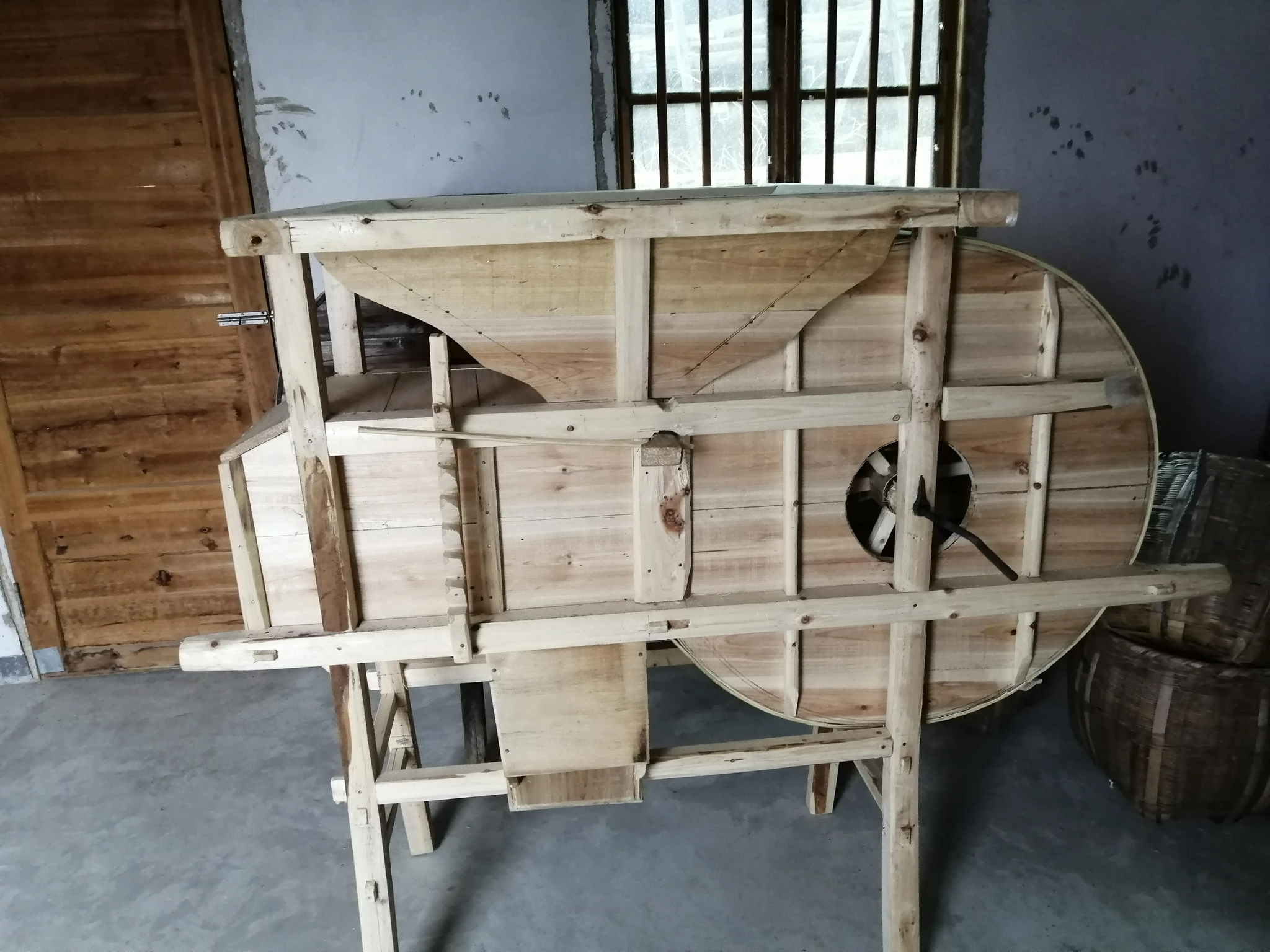 农村用来种粮食的12种工具,能叫出名字吗?