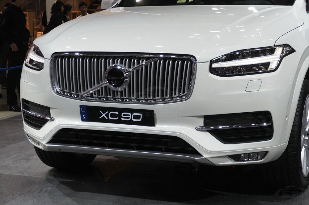 领克09与XC90同平台：三大件几乎相同的它们谁更值得拥有